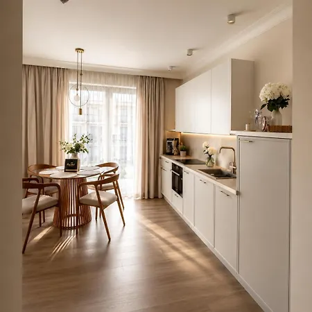 D203 - Basen, Sauna, Jacuzzi - Easy - Rent Apartmán
