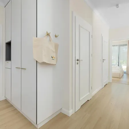 D203 - Basen, Sauna, Jacuzzi - Easy - Rent Apartmán