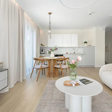 Apartmán D203 - Basen, Sauna, Jacuzzi - Easy - Rent *